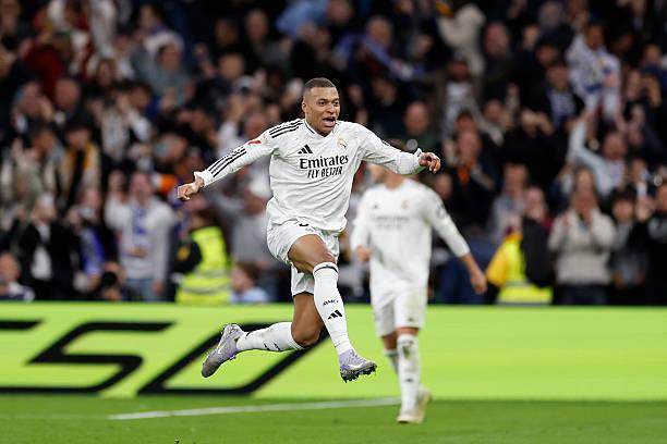 1743295279665000638.jpg 2207551383-612x612.jpg